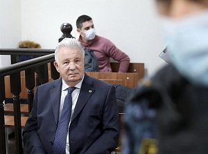 Экс-главу Хабаровского края признали виновным в растрате 7,5 млн рублей