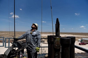 США обогнали Россию по уровню добычи нефти США обогнали Россию по уровню добычи нефти