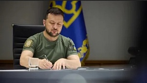 Зеленский упразднил украинскую делегацию в контактной группе Зеленский упразднил украинскую делегацию в контактной группе