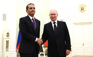 Путин встретился с премьером Катара Путин встретился с премьером Катара