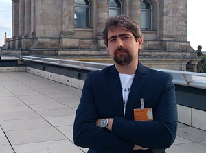 Павел Волков: «Если общество не слышит — надо делать всё, чтобы оно услышало» Павел Волков: «Если общество не слышит — надо делать всё, чтобы оно услышало»