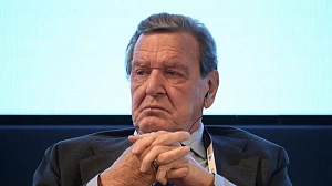 Шрёдер призвал Запад вспомнить исторический опыт попыток войны с Россией Шрёдер призвал Запад вспомнить исторический опыт попыток войны с Россией