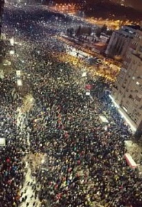 В Румынии не стихают антиправительственные протесты В Румынии не стихают антиправительственные протесты