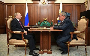 Путин надеется на снижение ставок по ипотеке Путин надеется на снижение ставок по ипотеке