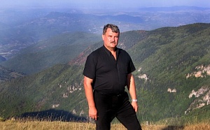 Валерий Латынин: «Главное – уловить мелодику славянского стиха…» Валерий Латынин: «Главное – уловить мелодику славянского стиха…»