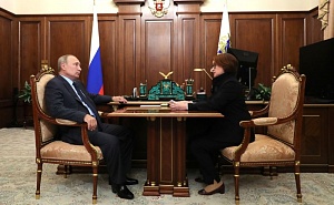 Путин попросил ЦБ координировать работу по внедрению эскроу-счетов Путин попросил ЦБ координировать работу по внедрению эскроу-счетов
