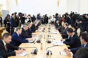 Лавров: мир видит в отношениях РФ и КНР стабилизирующий фактор Лавров: мир видит в отношениях РФ и КНР стабилизирующий фактор