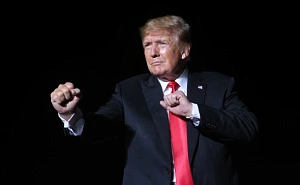 Трамп подвергся формальной процедуре ареста Трамп подвергся формальной процедуре ареста