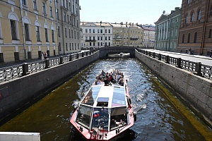 В Петербурге с 1 апреля вводится курортный сбор В Петербурге с 1 апреля вводится курортный сбор
