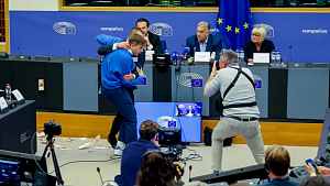 Скандал в Европарламенте Скандал в Европарламенте