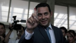 Президентом Гватемалы стал комедийный актёр 
