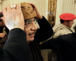 Каддафи взывает к ООН о помощи