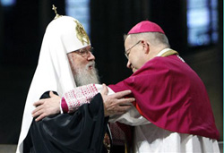 Алексия II посетит глава французских католиков