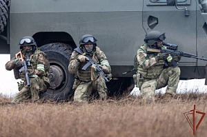 Спецназ Росгвардии ликвидировал диверсантов под Киевом