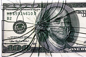 Трамп «не позволит» другим странам отказаться от доллара